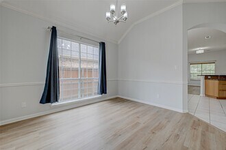 3322 E Cedar Hollow Dr in Pearland, TX - Building Photo - Building Photo