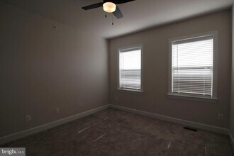 43355 Radford Divide Ter in Ashburn, VA - Building Photo - Building Photo