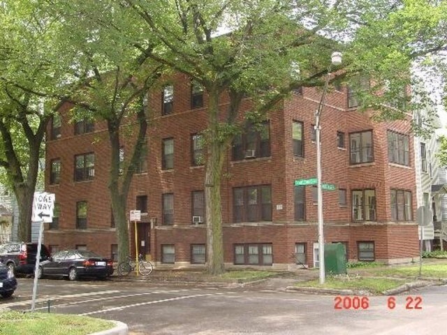 2820-22 N Mildred-Unit -2820-1 in Chicago, IL - Building Photo