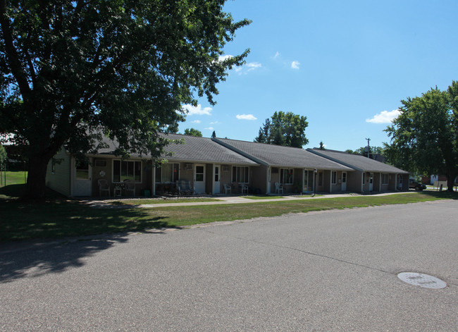 Prairie View Apartments in Star Prairie, WI - Building Photo - Building Photo