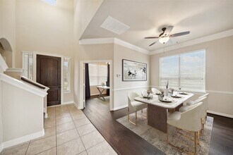 28510 Lazy Rock Dr in Huffman, TX - Building Photo - Building Photo