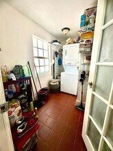 2241 SW 43rd Ave in Fort Lauderdale, FL - Building Photo - Building Photo