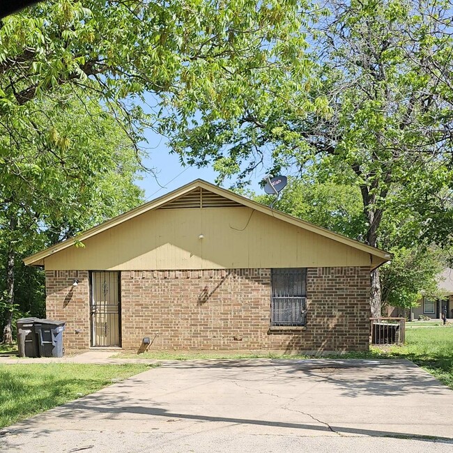 property at 3404 Burton Ave