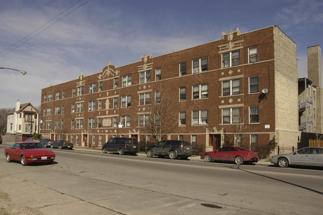 3727-3741 N Milwaukee Ave in Chicago, IL - Building Photo - Building Photo