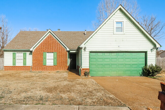 property at 4544 Cottage Hill Cove