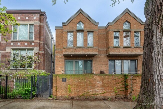 property at 1622 N Orchard St
