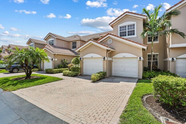 6576 Villa Sonrisa Dr in Boca Raton, FL - Building Photo - Building Photo