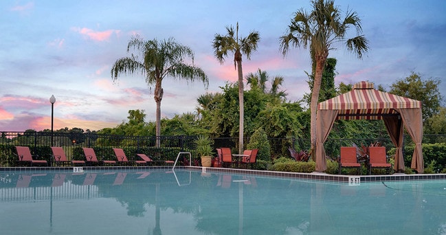 Promenade at Uptown Apartments in Altamonte Springs, FL - Foto de edificio - Building Photo