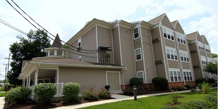 Shippen House in Shippensburg, PA - Building Photo - Building Photo