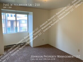 7460 W Holbrook Ln in Boise, ID - Building Photo - Building Photo
