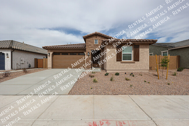 8104 E Petra Ave in Mesa, AZ - Building Photo - Building Photo