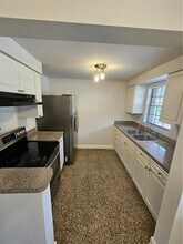 4419 Atwood Dr in Tampa, FL - Building Photo - Building Photo