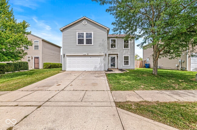 7928 States Bend Dr in Indianapolis, IN - Building Photo - Building Photo