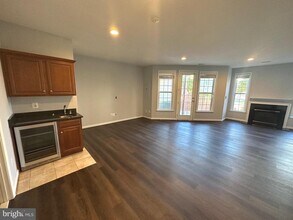 25074 Cypress Mill Terrace in Aldie, VA - Building Photo - Building Photo
