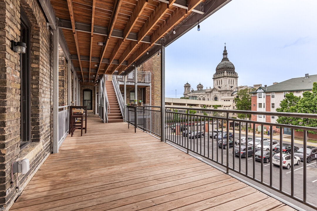 Bowler Lofts in Minneapolis, MN - Building Photo