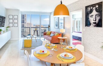 485 Brickell Ave in Miami, FL - Building Photo - Building Photo