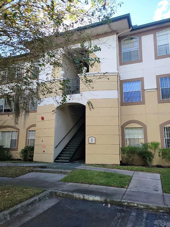 17110 Carrington Park Dr in Tampa, FL - Building Photo - Building Photo