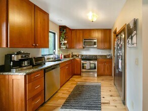 85 Revett Dr in Breckenridge, CO - Building Photo - Building Photo