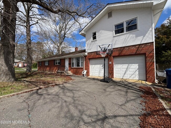 property at 217 Elmwood Rd