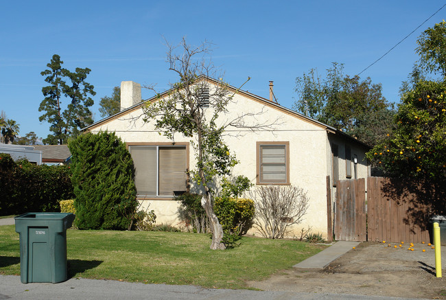 1056-1058 Richards Ave in Ventura, CA - Building Photo - Building Photo