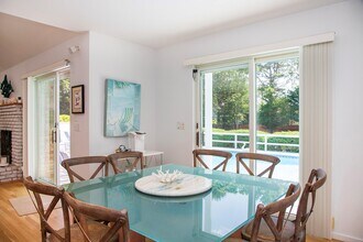 5 Cedarfield Ln in Westhampton, NY - Building Photo - Building Photo