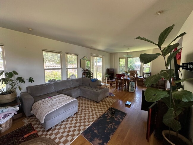 336 Golf Club Dr in Santa Cruz, CA - Foto de edificio - Building Photo