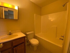 141 Hunter's Run Rd in Athens, GA - Building Photo - Building Photo