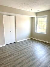 1240 Weathervane Ln-Unit -1240-A in Akron, OH - Building Photo - Building Photo