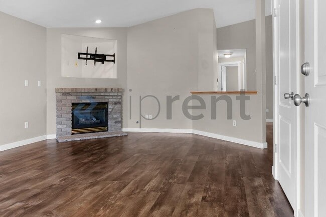 1120 S 90th St Ct in Tacoma, WA - Building Photo - Building Photo