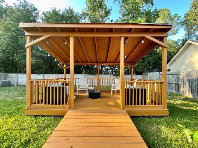 property at 21816 Grand Lancelot Dr