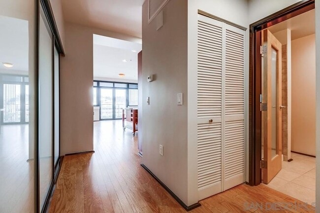 1551 Fourth Ave in San Diego, CA - Building Photo - Building Photo