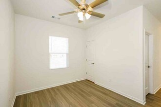 445 Brook Ave in White House, TN - Building Photo - Building Photo