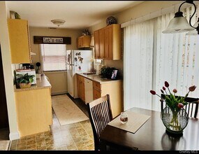 2 Bridle Path Rd in Smithtown, NY - Building Photo - Building Photo