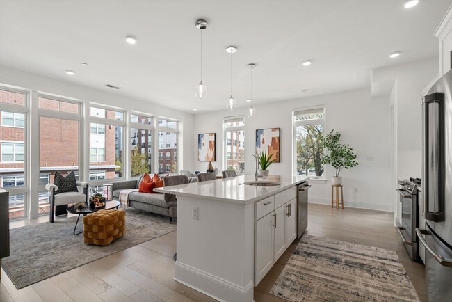 95 Fawcett St in Cambridge, MA - Building Photo - Building Photo