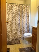 2014 Ritchie Rd in District Heights, MD - Building Photo - Building Photo