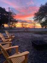 13382 FL-20 in Freeport, FL - Building Photo