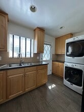 11216 Tiara St in North Hollywood, CA - Building Photo - Building Photo