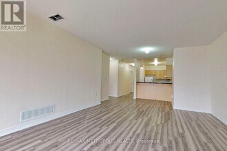 7340 Markham Rd in Markham, ON - Building Photo - Building Photo