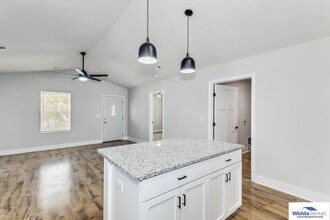 203 S Meridian Ave in Wichita, KS - Building Photo - Building Photo
