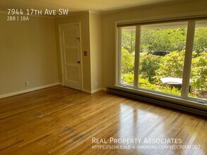 7944 17th Ave SW in Seattle, WA - Building Photo - Building Photo