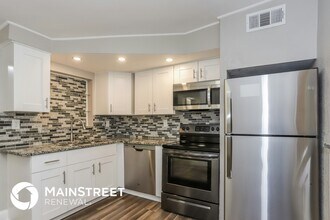 1960 Cecil St in Largo, FL - Building Photo - Building Photo