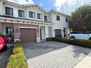 12716 SW 131st Terrace in Miami, FL - Building Photo - Building Photo