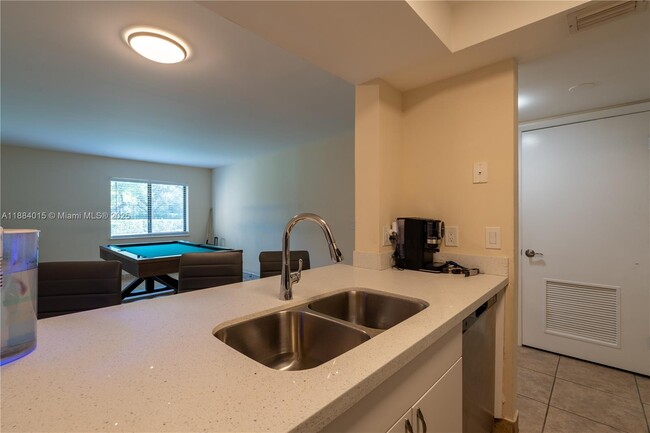 10001 W Atlantic Blvd in Coral Springs, FL - Building Photo - Building Photo