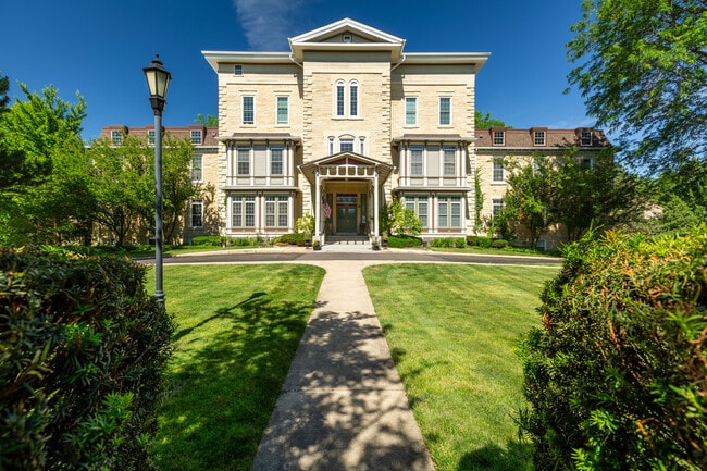 333 S Jefferson St, Unit 1E