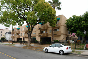 310 N Heliotrope Dr Apartments