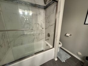 10975 Darling Rd in Ventura, CA - Building Photo - Building Photo