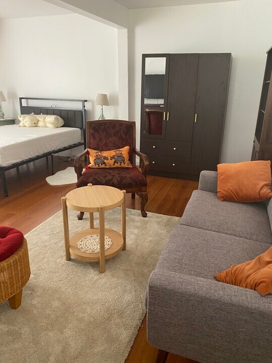 1013 Highland Ave, Unit ADU in Glendale, CA - Building Photo