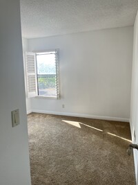 9370 Twin Trails Dr, Unit 203 in San Diego, CA - Building Photo - Building Photo