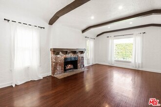 6620 W 6th St in Los Angeles, CA - Building Photo - Building Photo