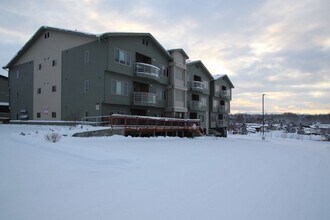 1126 E 16th Ave in Anchorage, AK - Building Photo - Building Photo